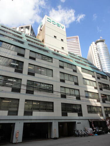 大阪府大阪市西区土佐堀１丁目