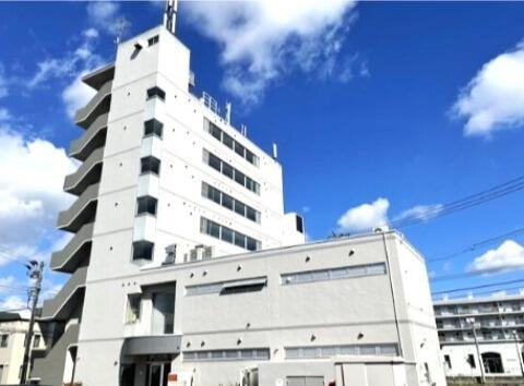 クレストコート