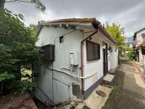 兵庫県川西市花屋敷山手町