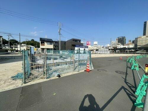 己斐駅前店舗