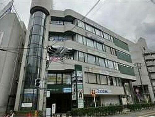 プラザサントリア