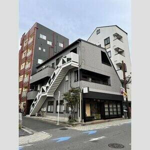 東京都杉並区和泉３丁目