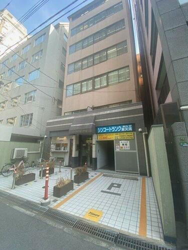 第六新興ビル６階