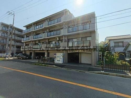 兵庫県伊丹市森本１丁目