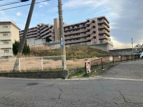 奈良県奈良市富雄北３丁目