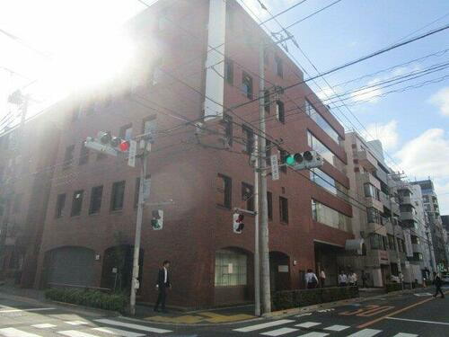 東京都文京区湯島２丁目