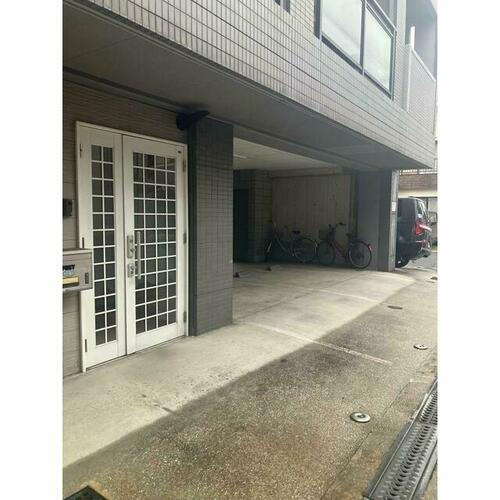 大阪府東大阪市菱屋西１丁目