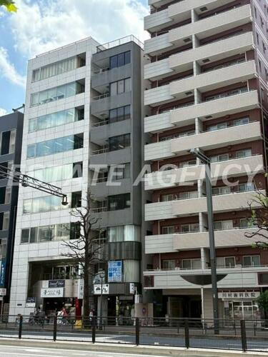 東京都新宿区四谷３丁目
