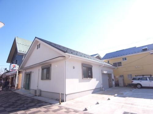 川島町貸店舗