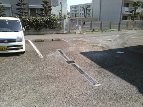 西宝町二丁目パーキング