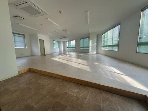 三重県伊勢市宮後１丁目