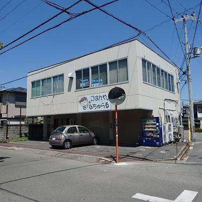 兵庫県高砂市荒井町紙町