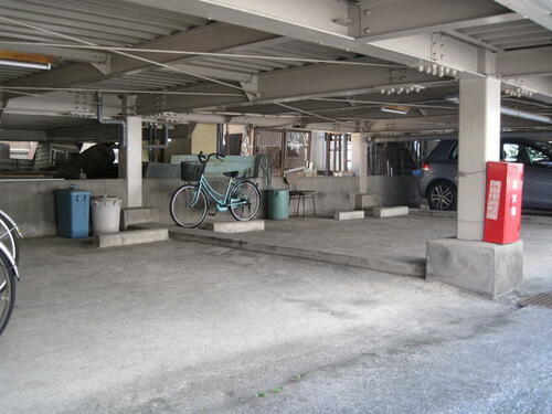 隅田ハイム駐車場