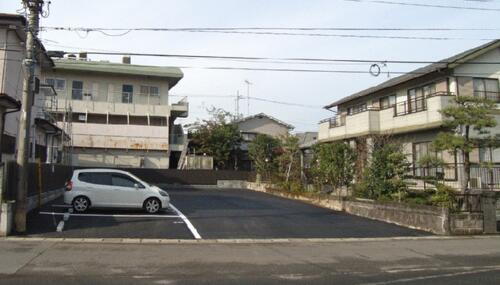 神奈川県小田原市栢山