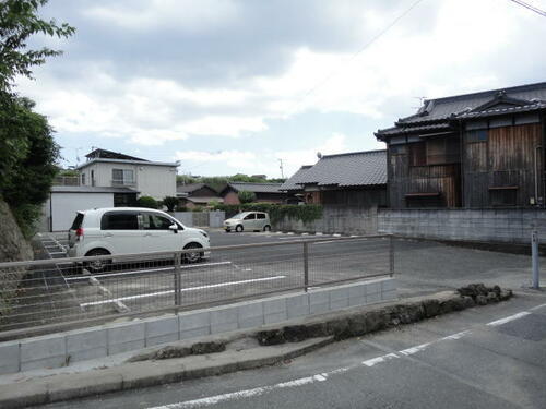 福岡県中間市中間２丁目