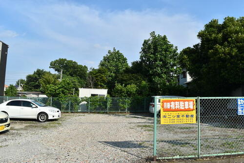 新島二ツ家駐車場