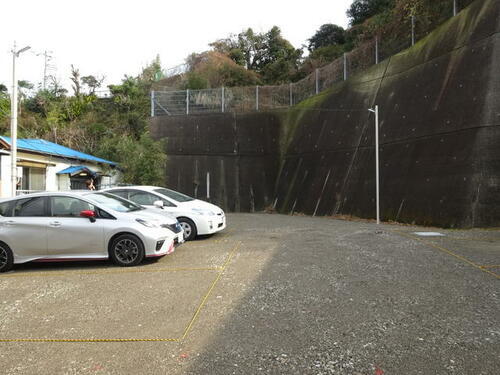 神奈川県横須賀市汐入町３丁目
