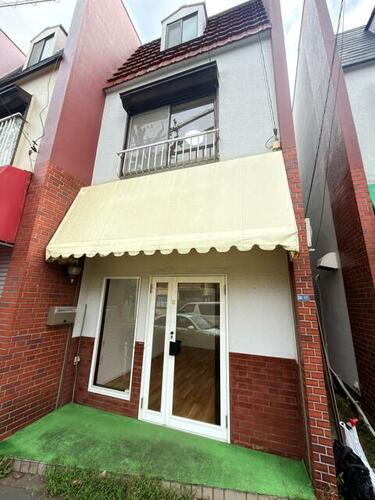 連棟式一戸建て