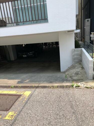 東京都豊島区巣鴨３丁目