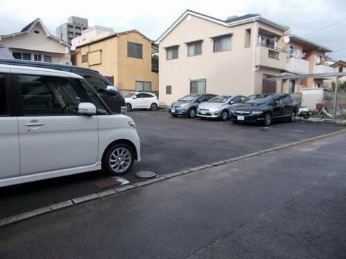 昭和町三好駐車場