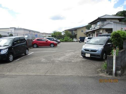 玉沢　甲斐駐車場