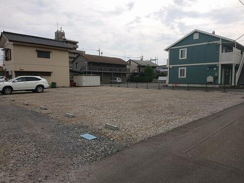 栃木県小山市神山１丁目