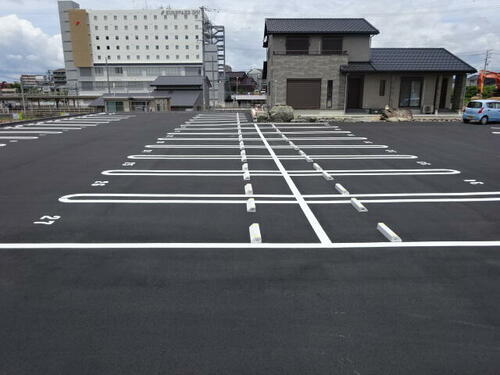 平出パーキング