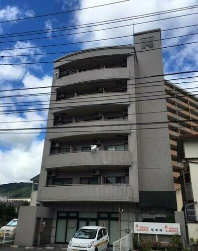 ニシヒロビル１階