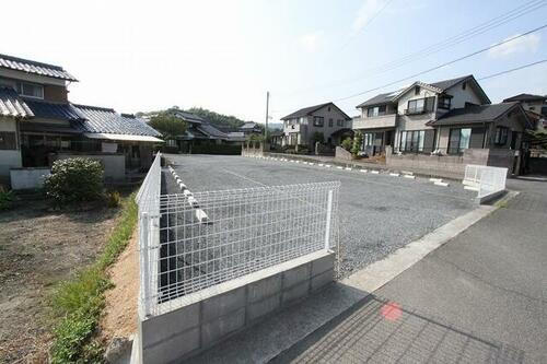 下松市生野屋西２　駐車場