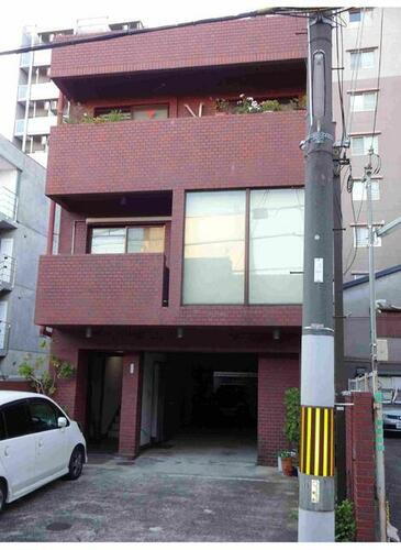 京都府京都市中京区間之町通二条下る鍵屋町