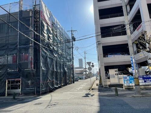 三重県津市栄町３丁目