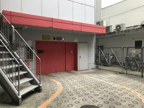 ＦＫ　ＩＤエリアビル駐車場