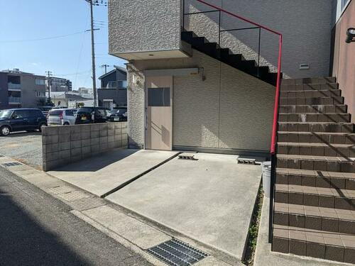 神屋町貸店舗