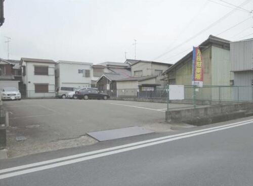 兵庫県加古川市平岡町新在家