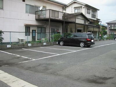 豊田魚勝駐車場
