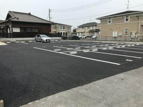 奈良輪東月極駐車場