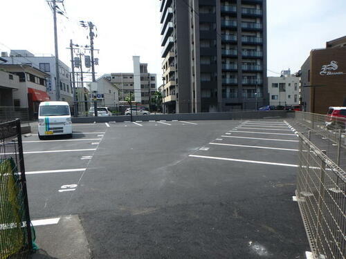 Ｃ－４月極駐車場
