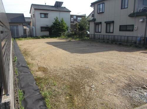 岐阜県各務原市那加太平町１丁目