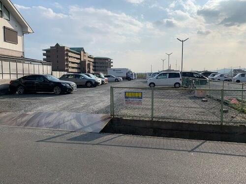 里ノ西　髙島ガレージ