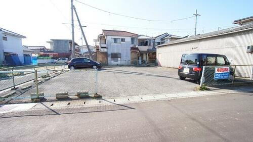 香川県丸亀市北平山町１丁目