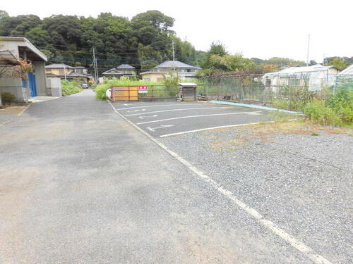 椎名駐車場