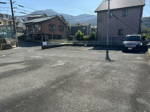 桃園２丁目駐車場