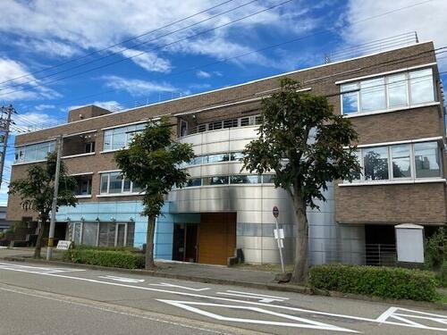 石川県金沢市泉野出町２丁目