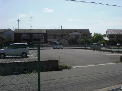 三重県津市栗真町屋町