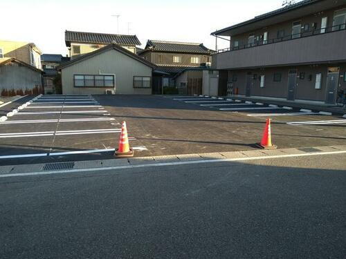石川県小松市蓑輪町