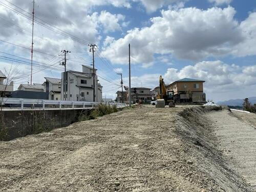 福島県郡山市安積町笹川字西長久保
