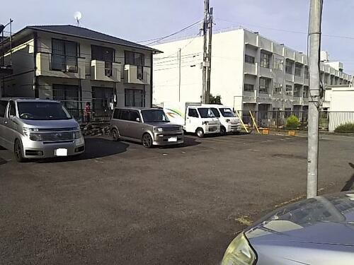 芥川駐車場