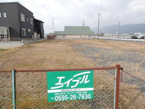 服部貸し駐車場