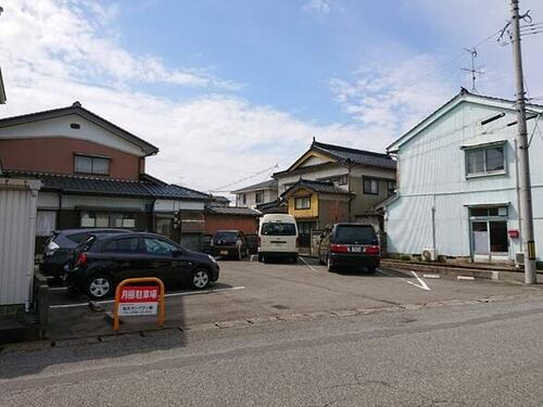 富山県高岡市駅南４丁目