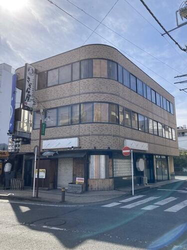 神奈川県秦野市柳町１丁目